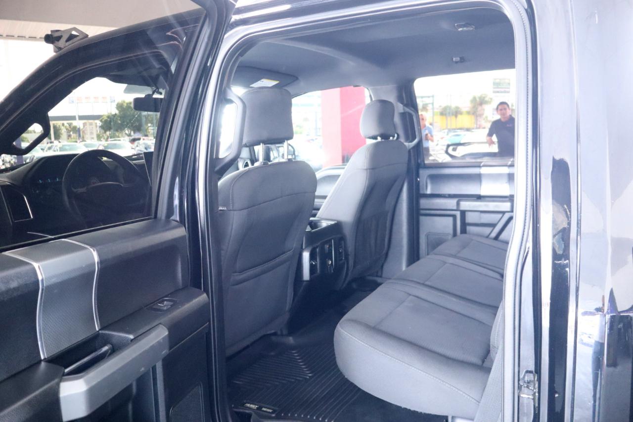 Ford F-150 4WD SuperCrew 139" XLT 2016