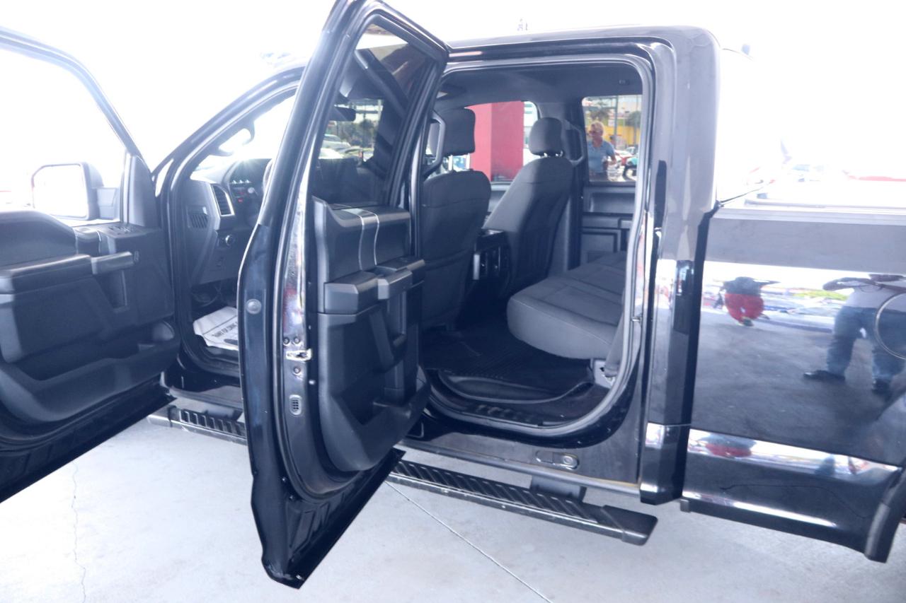Ford F-150 4WD SuperCrew 139" XLT 2016