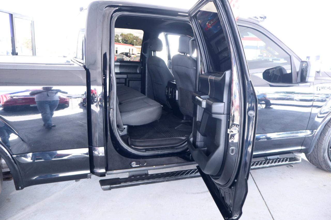 Ford F-150 4WD SuperCrew 139" XLT 2016