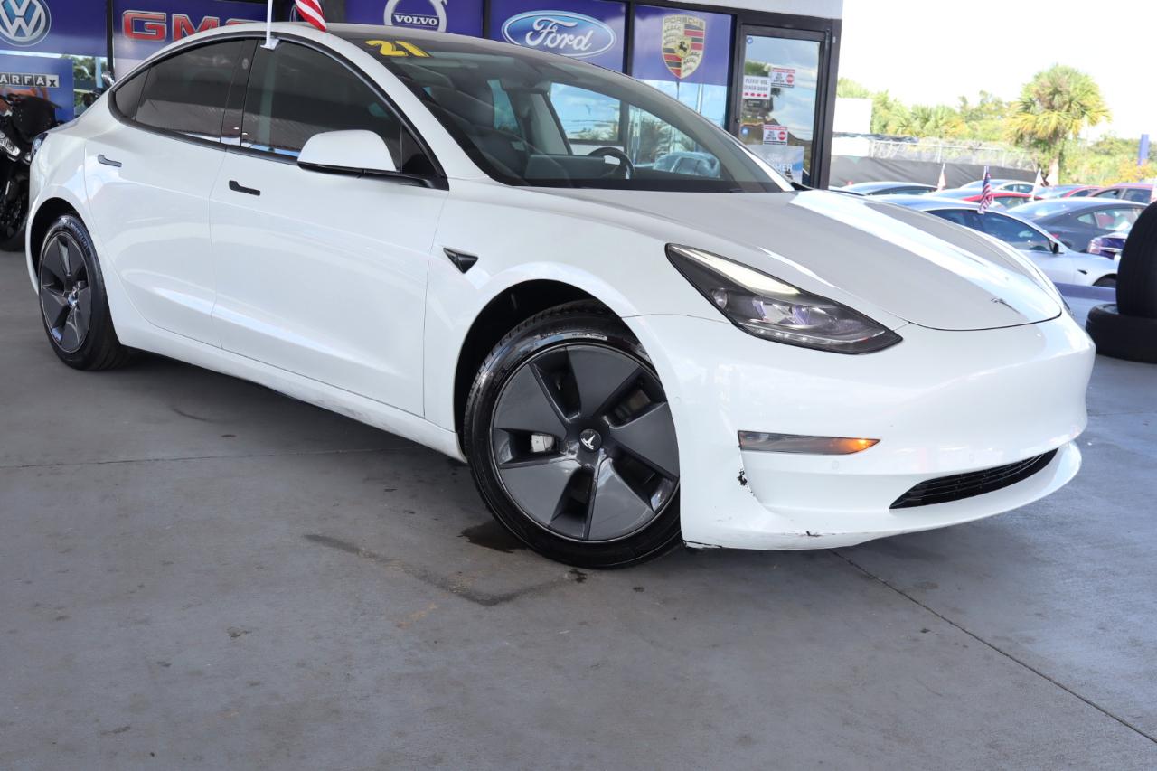 Tesla Model 3 Standard Range Plus RWD 2021