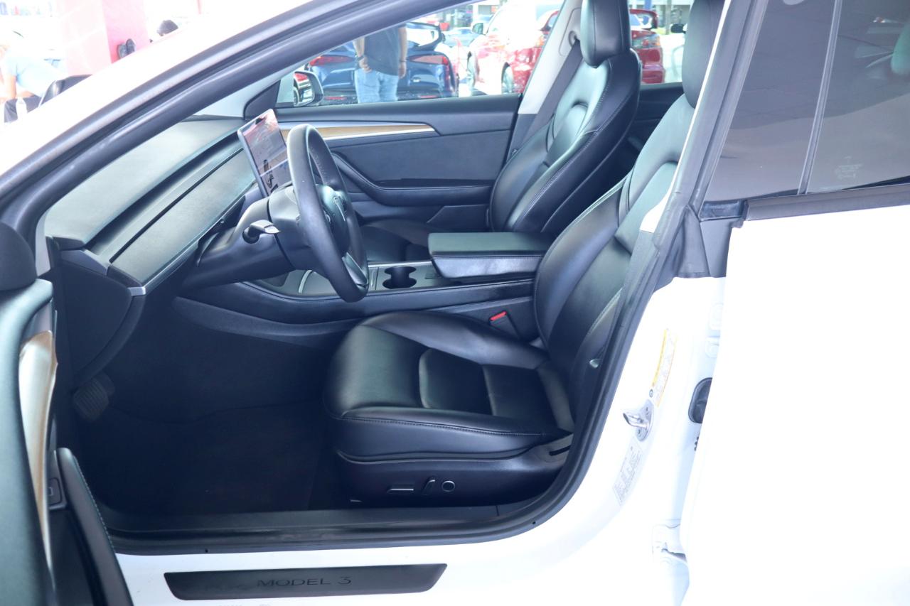 Tesla Model 3 Standard Range Plus RWD 2021
