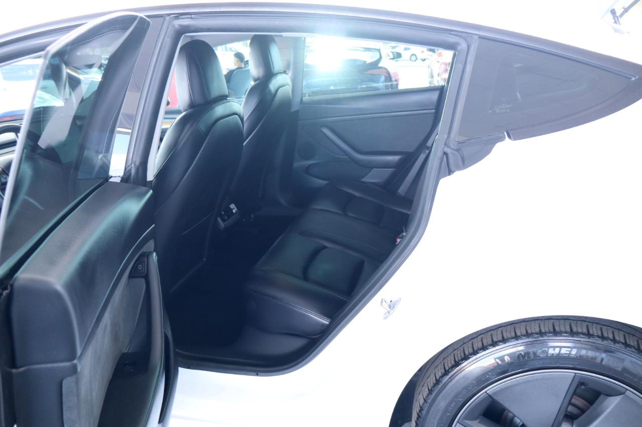 Tesla Model 3 Standard Range Plus RWD 2021