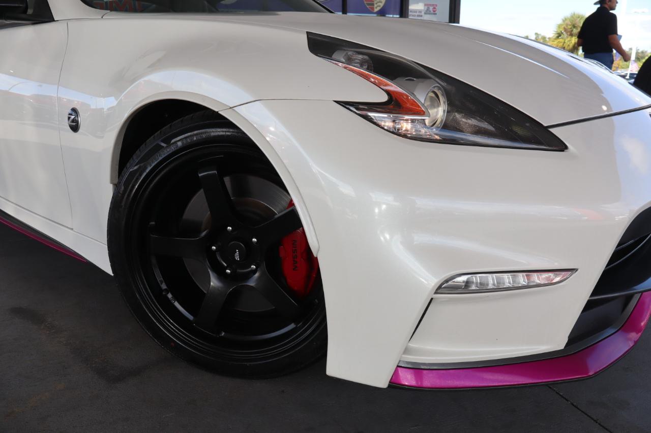 Nissan 370Z Coupe NISMO Manual 2017