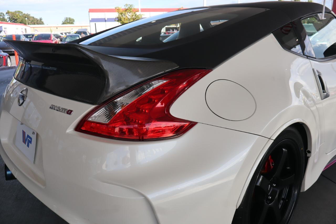 Nissan 370Z Coupe NISMO Manual 2017
