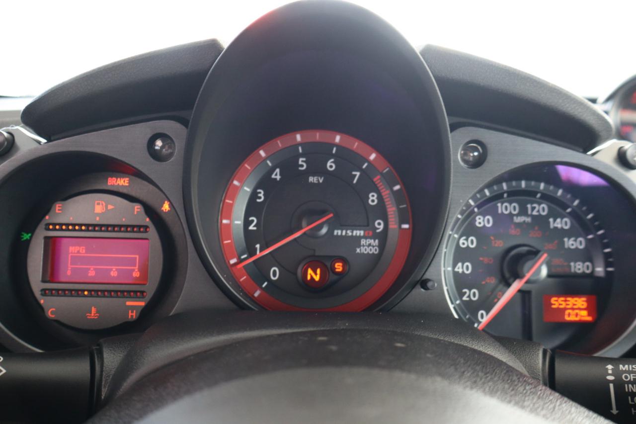 Nissan 370Z Coupe NISMO Manual 2017