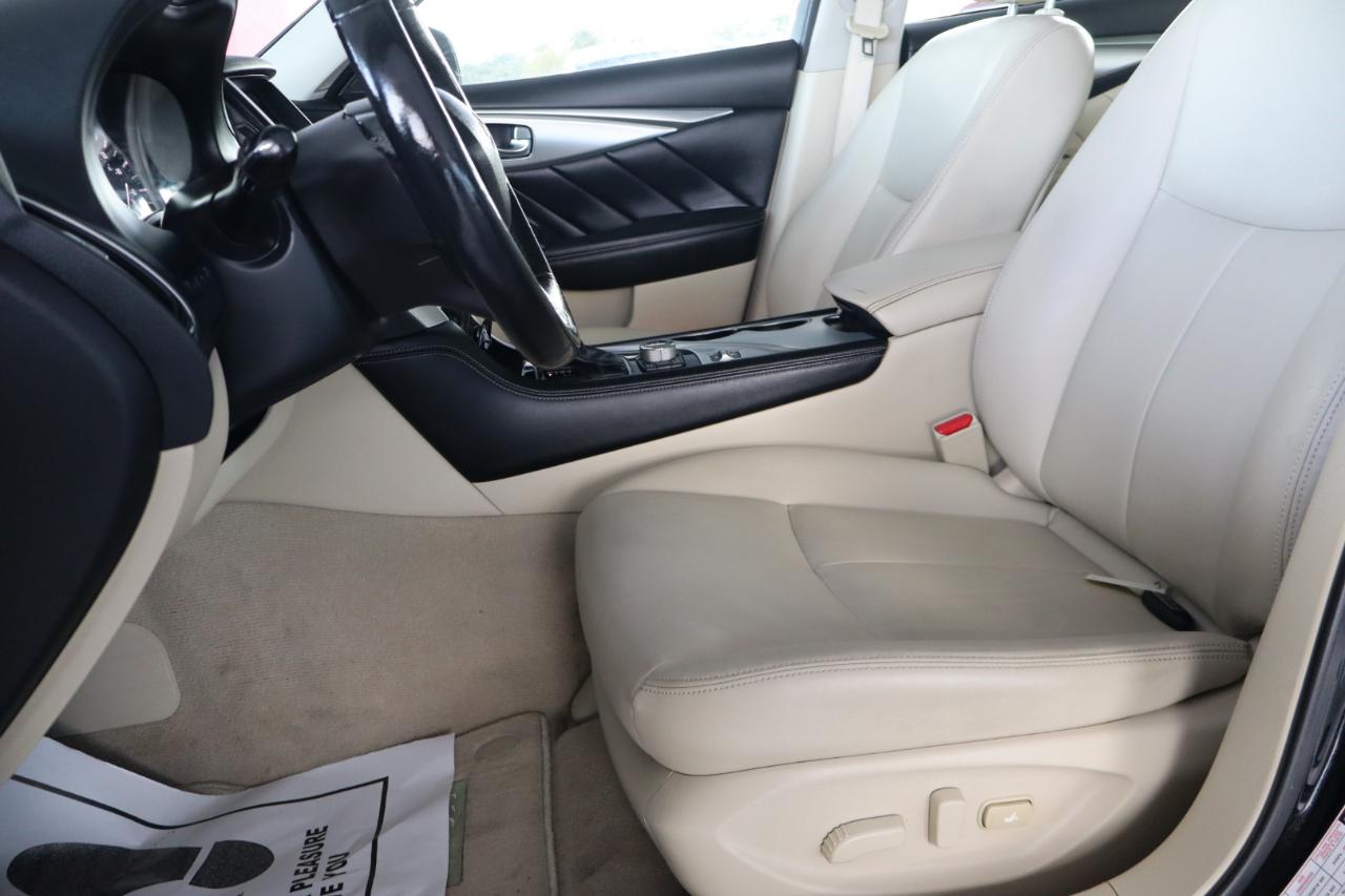 Infiniti Q50 3.0t LUXE RWD 2020
