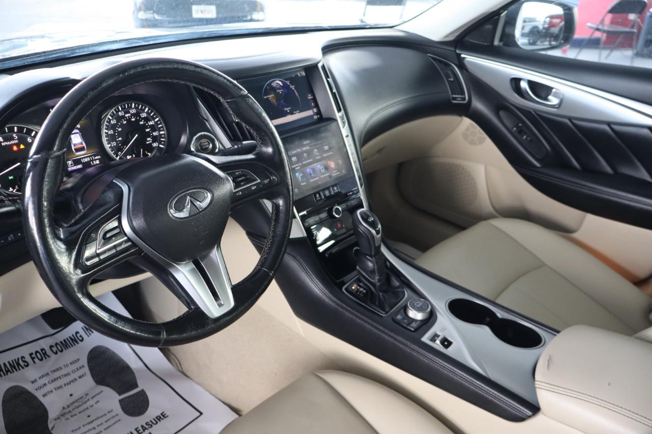 Infiniti Q50 3.0t LUXE RWD 2020