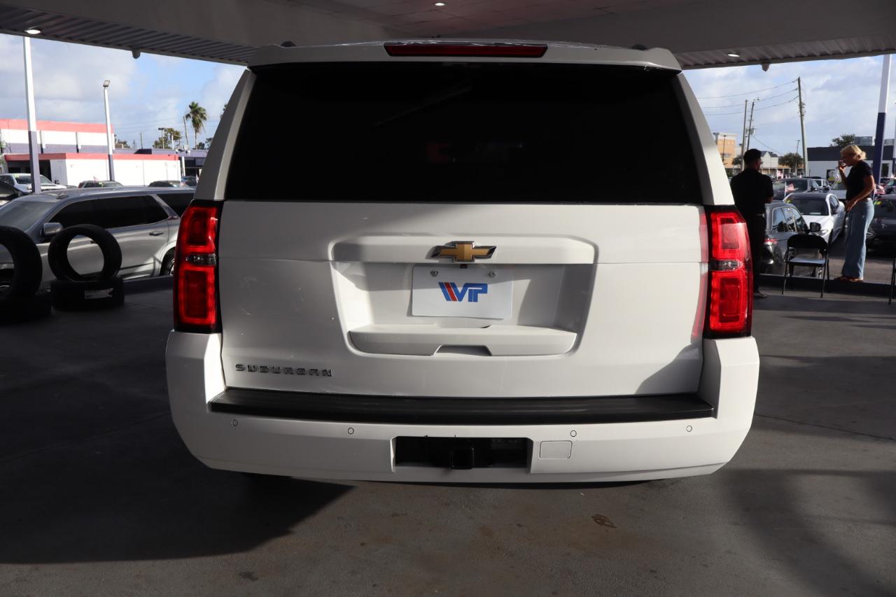 Chevrolet Suburban 2WD 4dr 1500 LT 2018