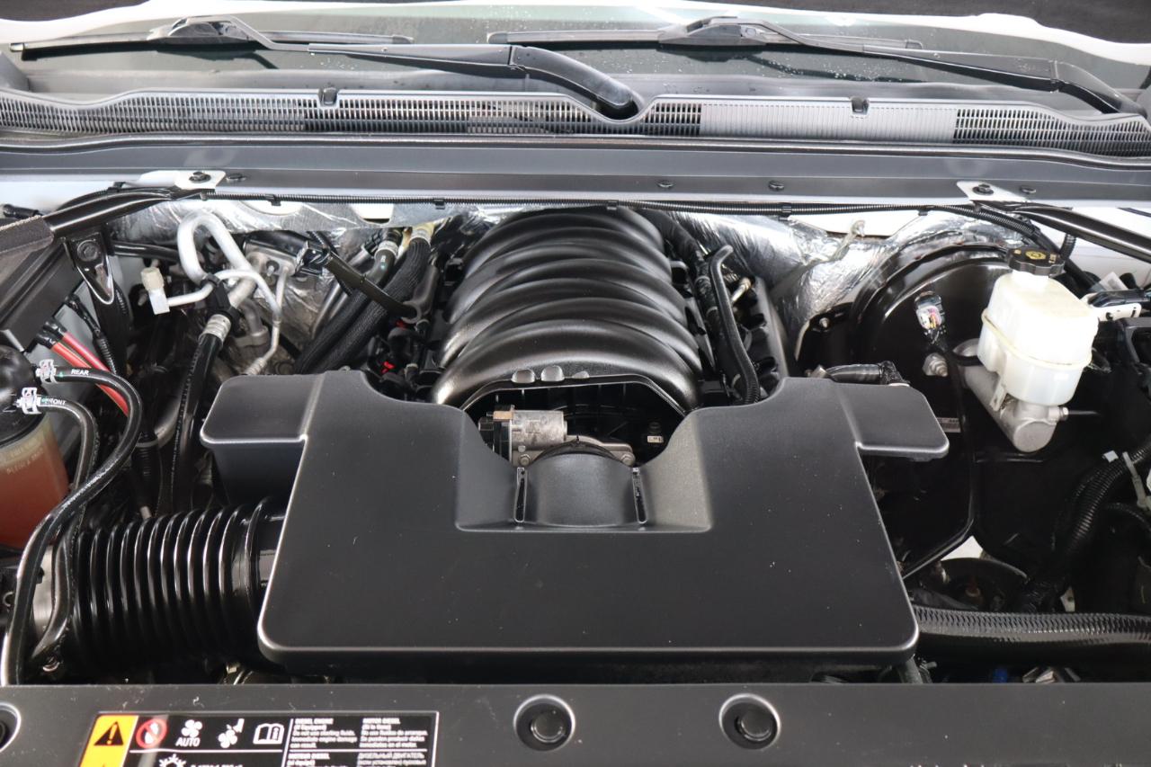 Chevrolet Suburban 2WD 4dr 1500 LT 2018