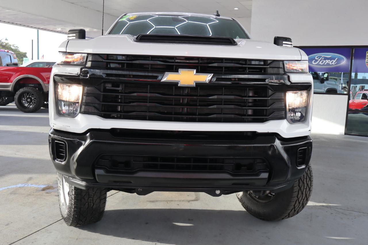 Chevrolet Silverado 2500HD 4WD Crew Cab 172" Work Truck 2024