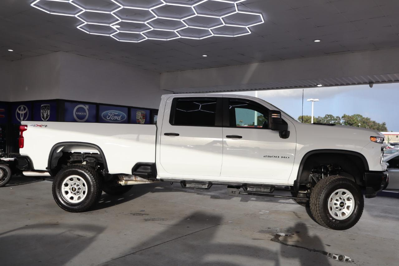 Chevrolet Silverado 2500HD 4WD Crew Cab 172" Work Truck 2024