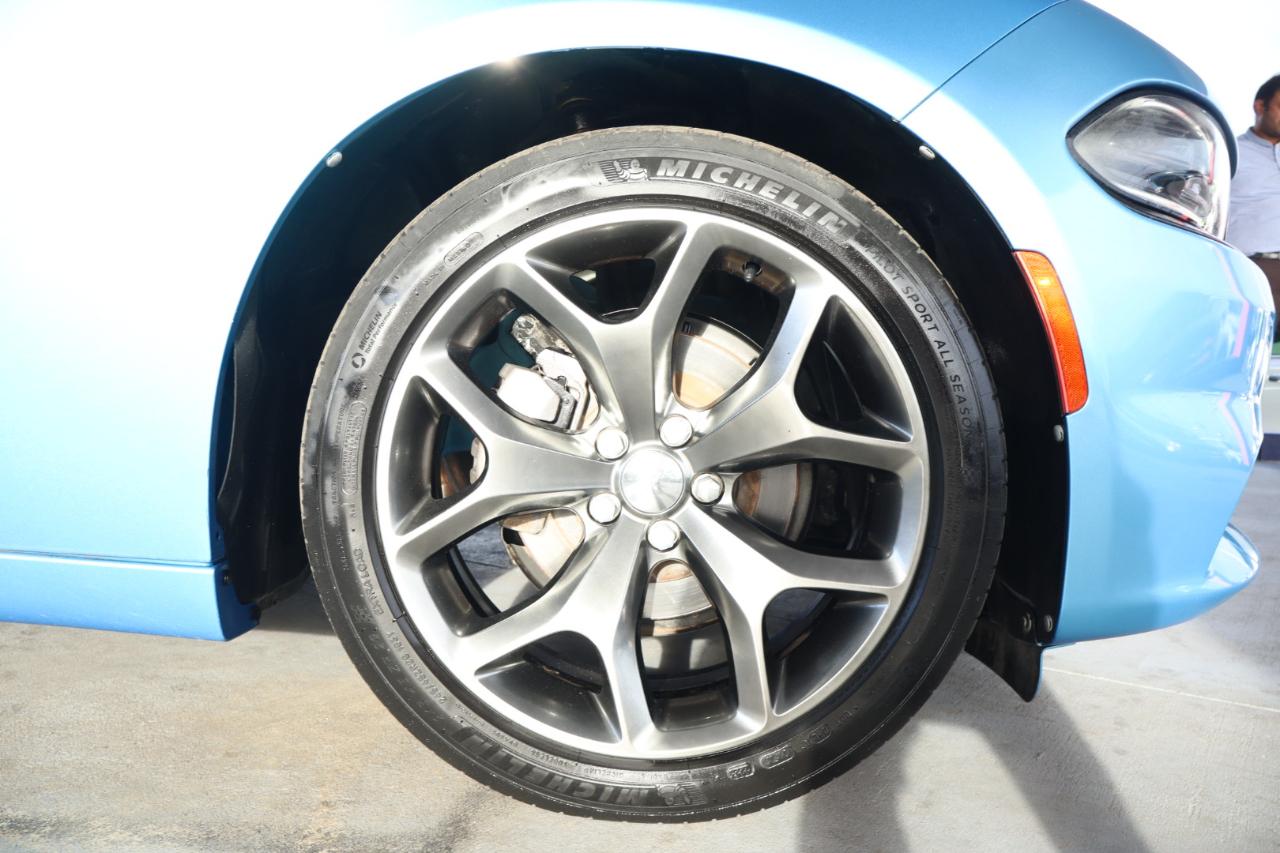 Dodge Charger 4dr Sdn SXT RWD 2016