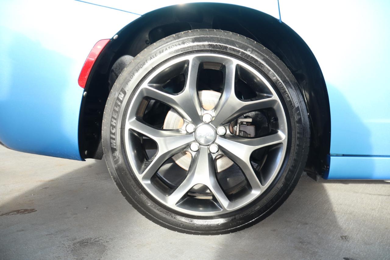 Dodge Charger 4dr Sdn SXT RWD 2016