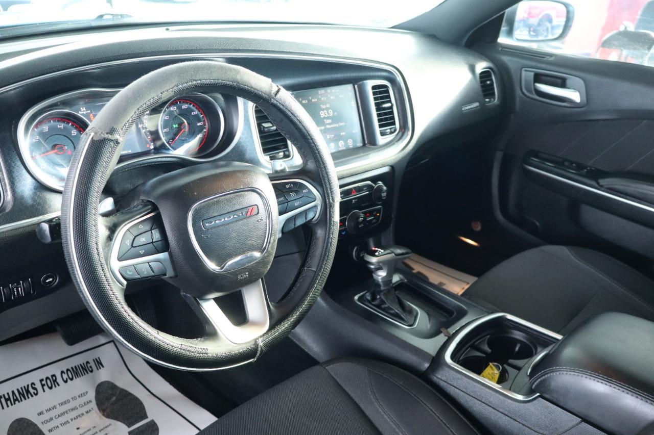 Dodge Charger 4dr Sdn SXT RWD 2016