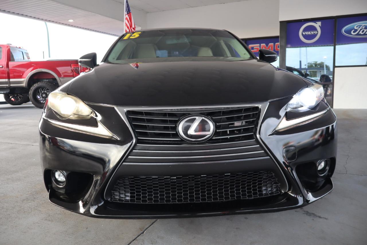 Lexus IS 250 4dr Sport Sdn RWD 2015