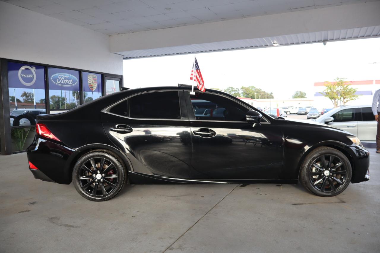Lexus IS 250 4dr Sport Sdn RWD 2015