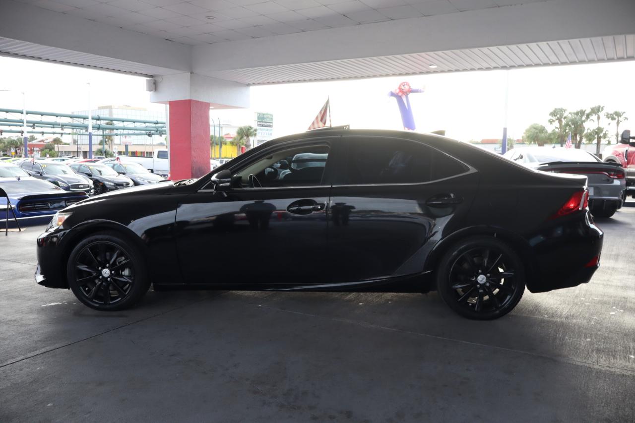 Lexus IS 250 4dr Sport Sdn RWD 2015