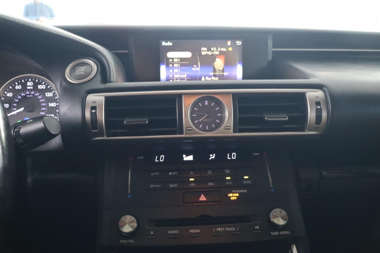 Lexus IS 250 4dr Sport Sdn RWD 2015
