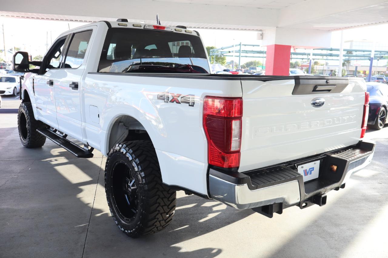 Ford Super Duty F-250 SRW 4WD SuperCab 158" XLT 2022