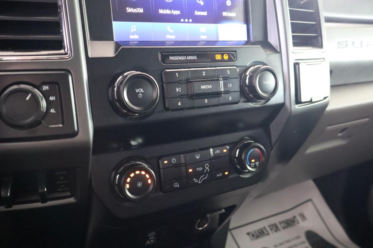 Ford Super Duty F-250 SRW 4WD SuperCab 158" XLT 2022