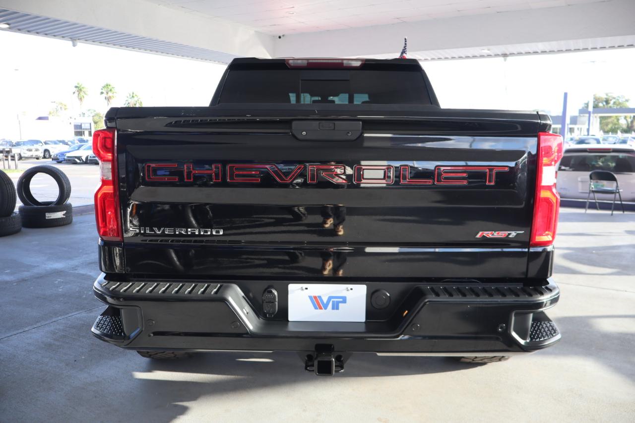 Chevrolet Silverado 1500 2WD Crew Cab 147" RST 2020