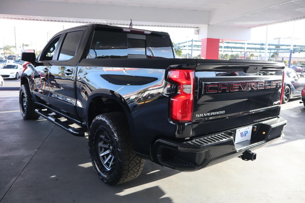Chevrolet Silverado 1500 2WD Crew Cab 147" RST 2020