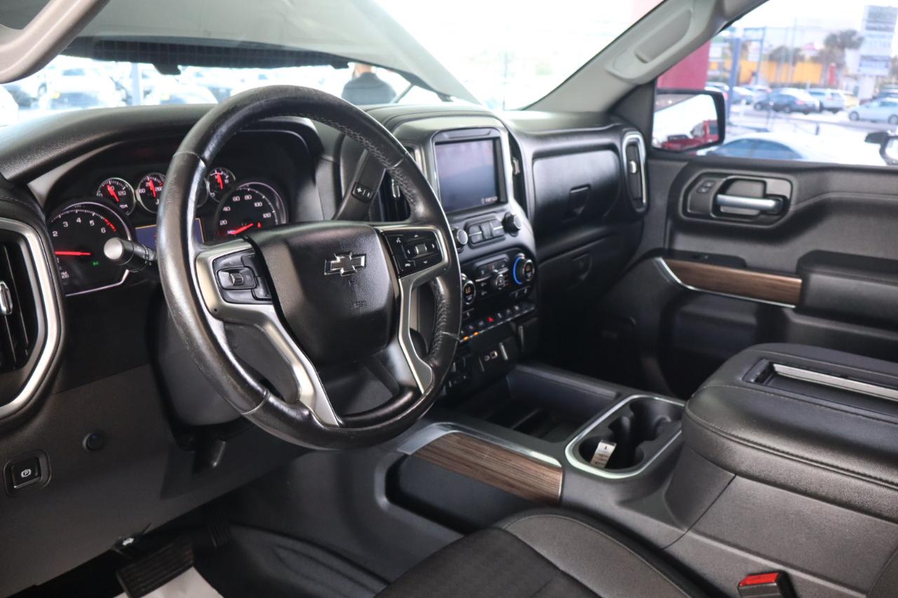Chevrolet Silverado 1500 2WD Crew Cab 147" RST 2020