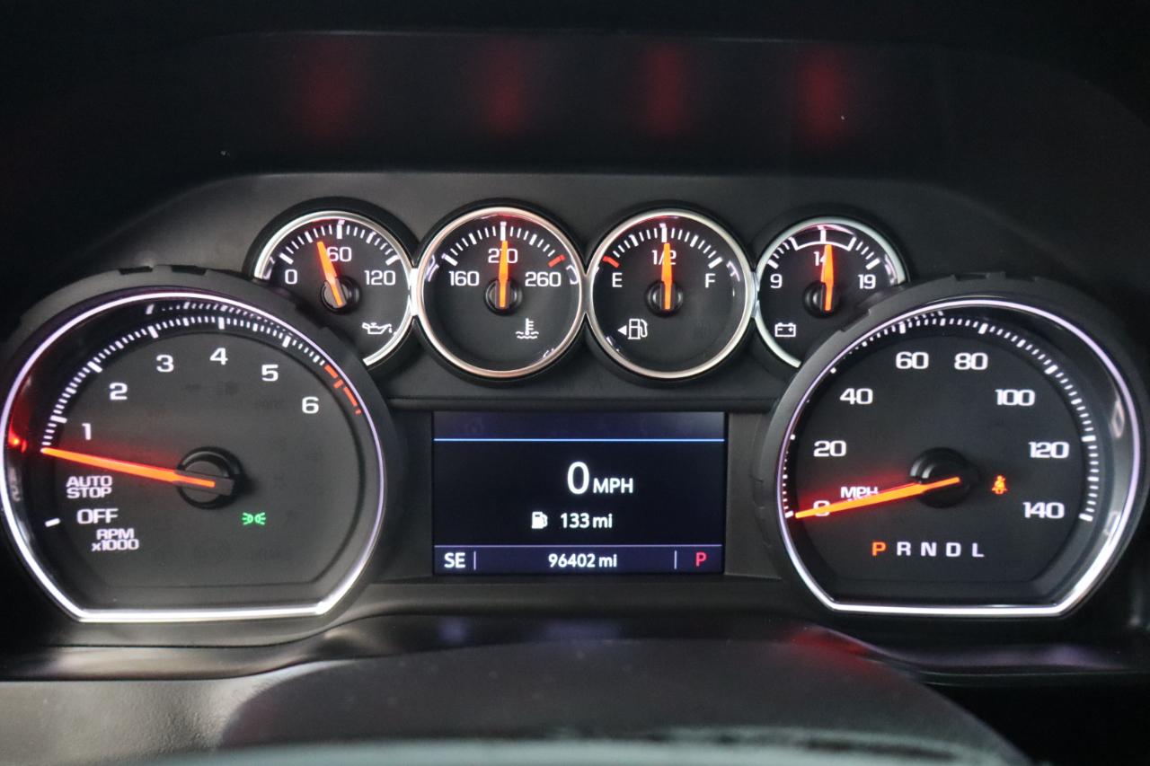 Chevrolet Silverado 1500 2WD Crew Cab 147" RST 2020