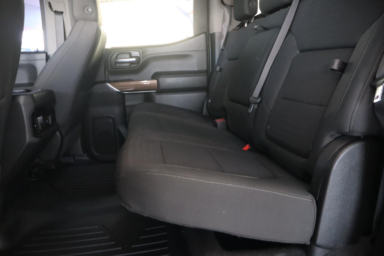 Chevrolet Silverado 1500 2WD Crew Cab 147" RST 2020