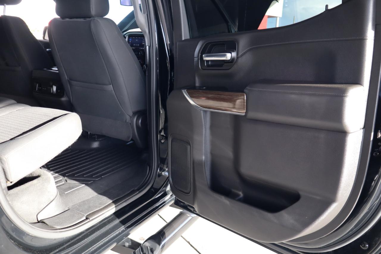 Chevrolet Silverado 1500 2WD Crew Cab 147" RST 2020