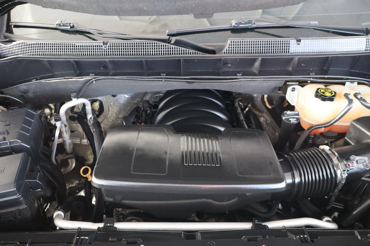 Chevrolet Silverado 1500 2WD Crew Cab 147" RST 2020