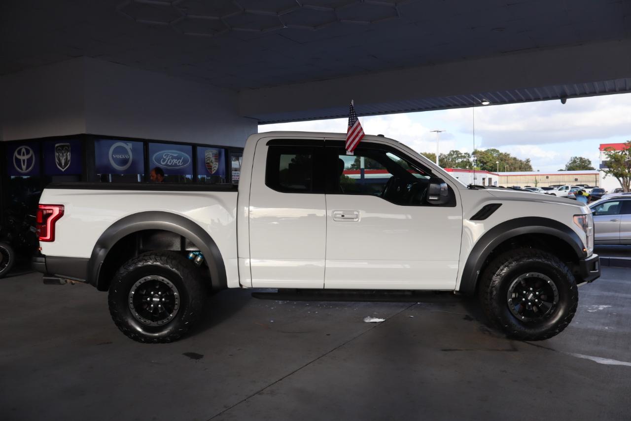 Ford F-150 Raptor 4WD SuperCab 5.5' Box 2018