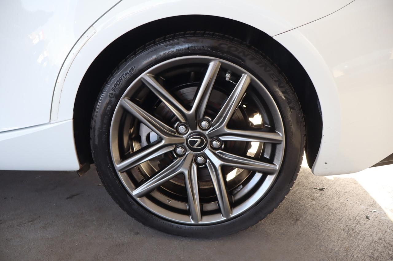Lexus IS 350 4dr Sdn RWD 2015