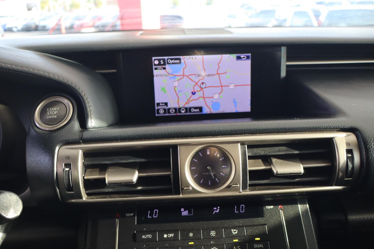 Lexus IS 350 4dr Sdn RWD 2015