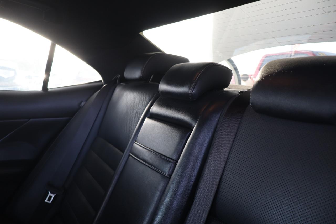 Lexus IS 350 4dr Sdn RWD 2015