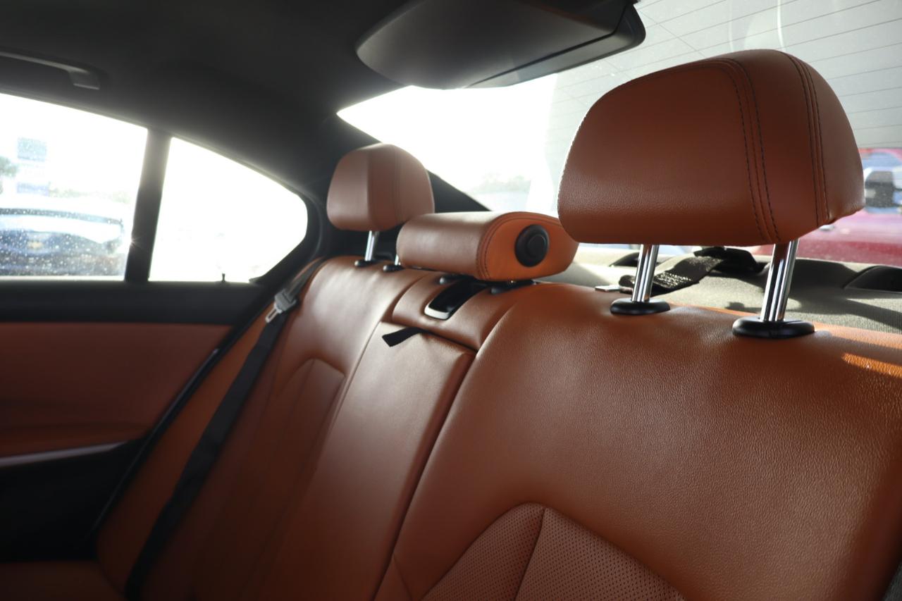 BMW 3 Series 330i Sedan North America 2022