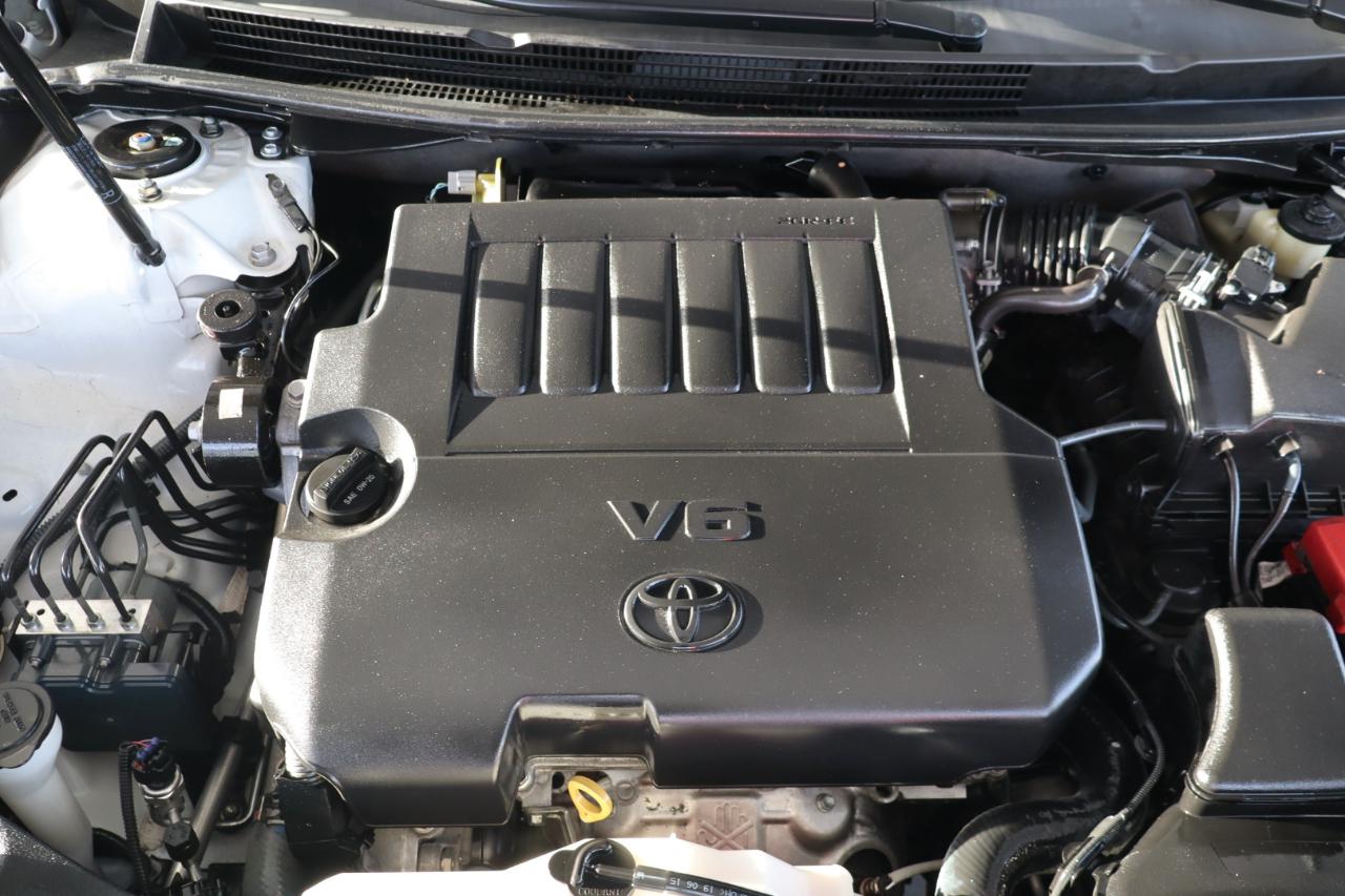 Toyota Avalon 4dr Sdn XLE Premium (Natl) 2016
