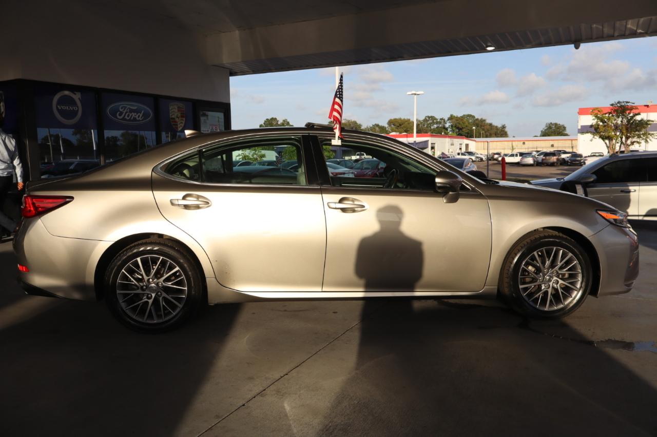 Lexus ES ES 350 FWD 2018