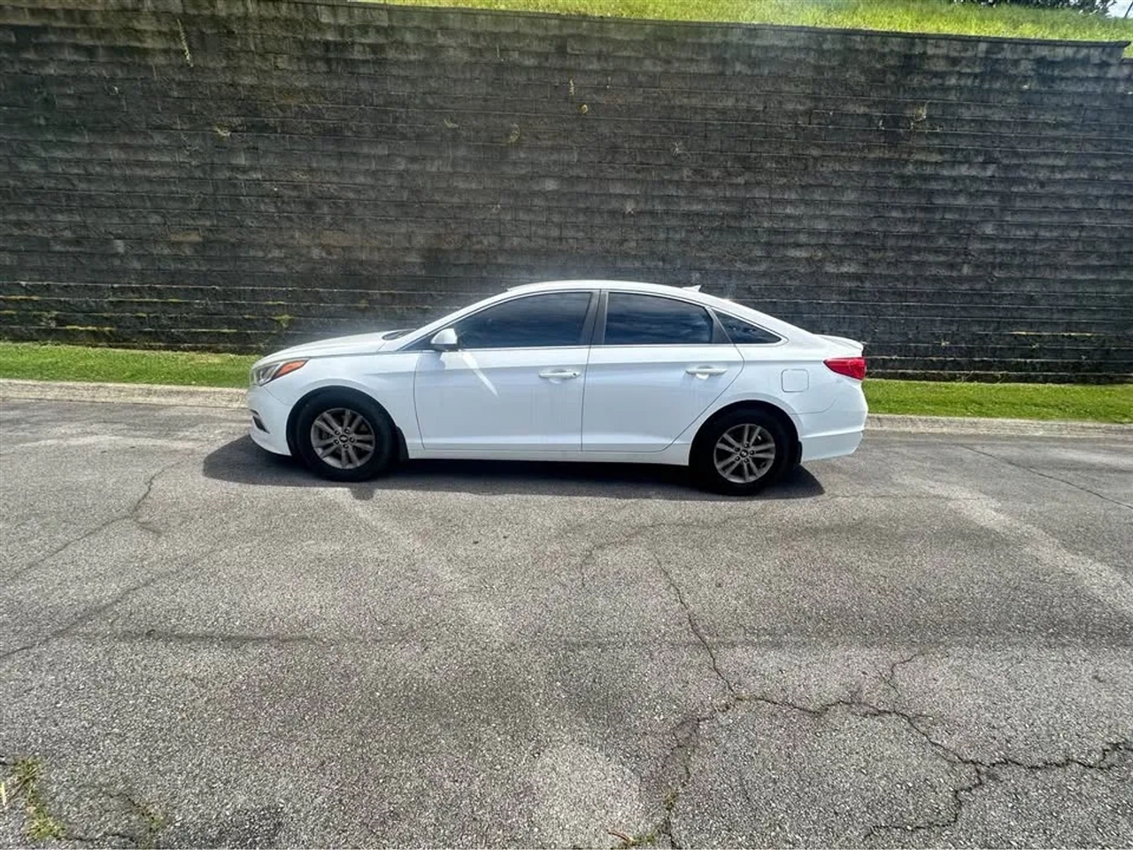 Hyundai Sonata SE 2015