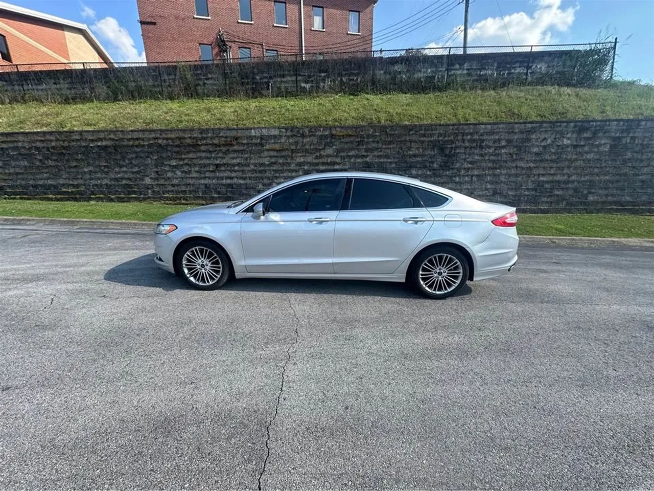 2014 Ford Fusion SE