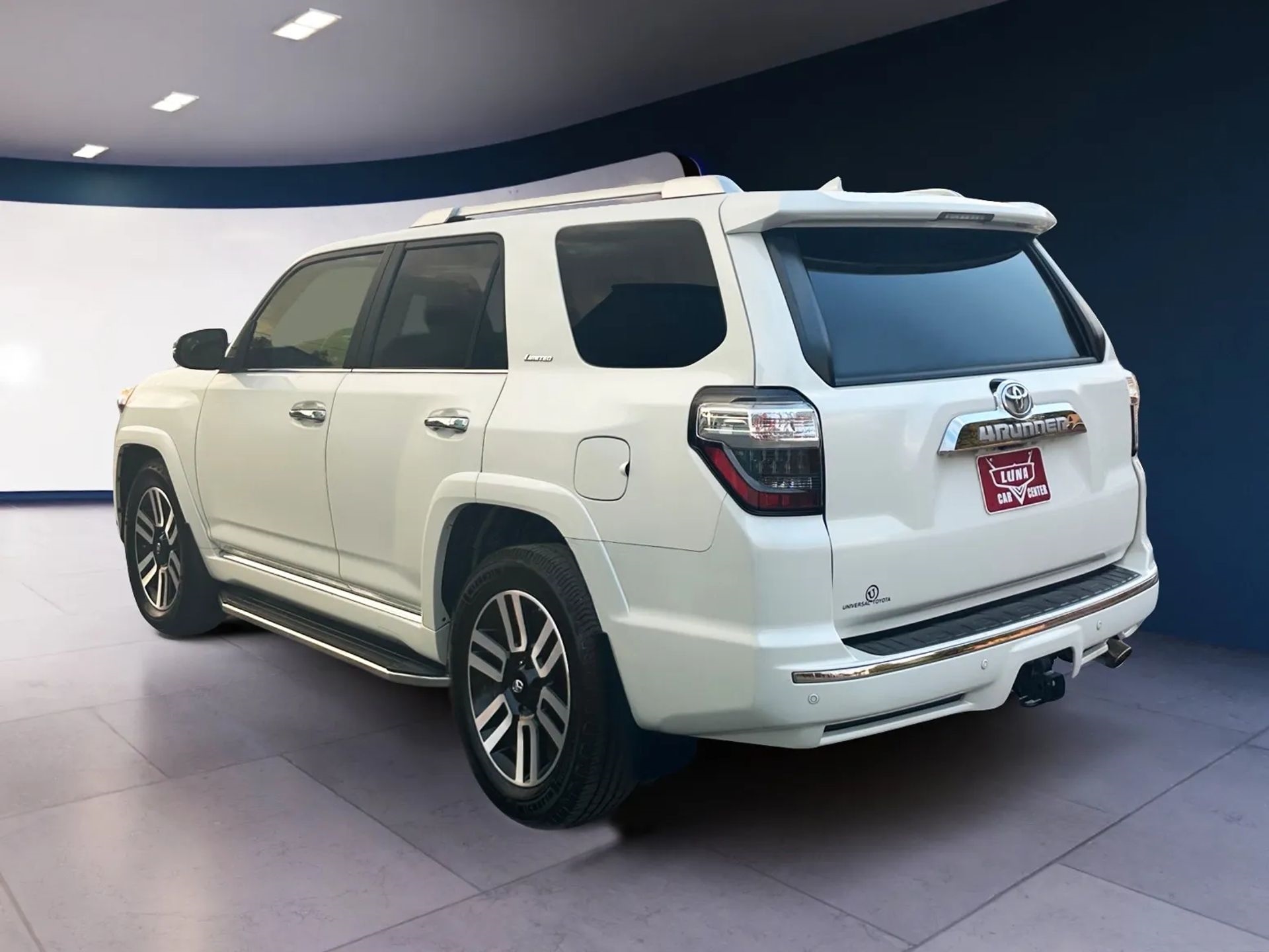 Toyota 4Runner RWD 4dr V6 SR5 Premium (Natl) 2015