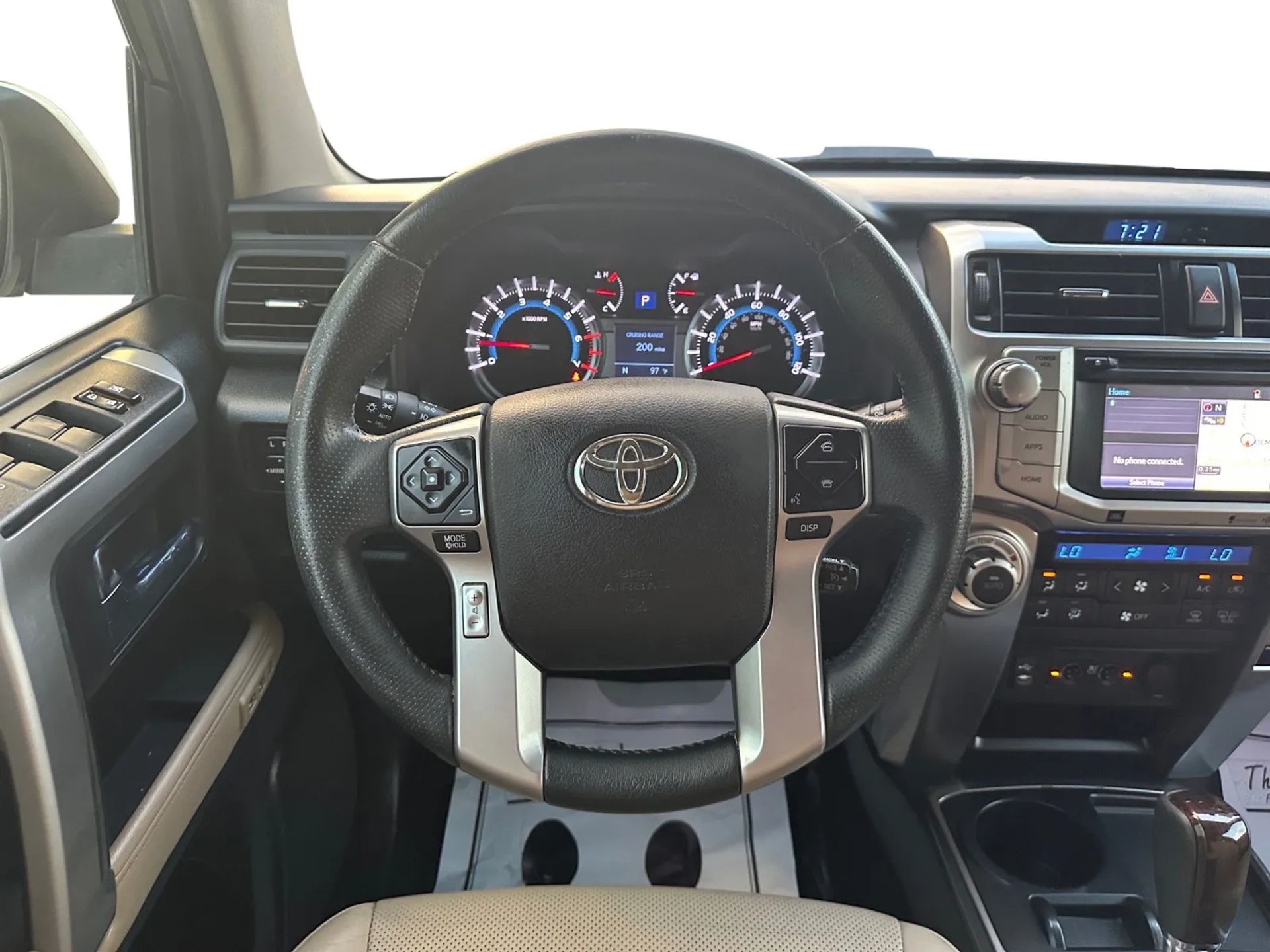 Toyota 4Runner RWD 4dr V6 SR5 Premium (Natl) 2015