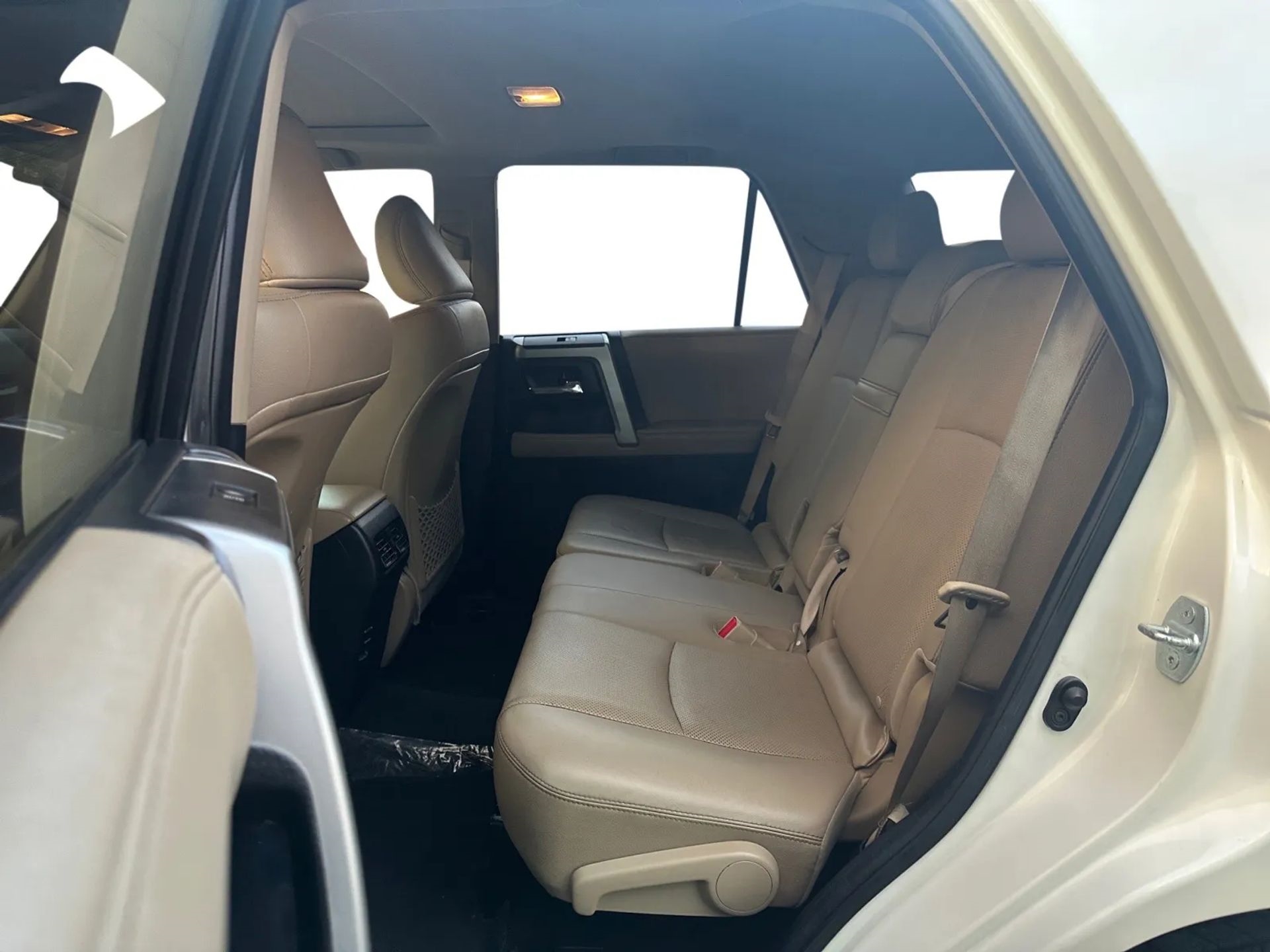 Toyota 4Runner RWD 4dr V6 SR5 Premium (Natl) 2015