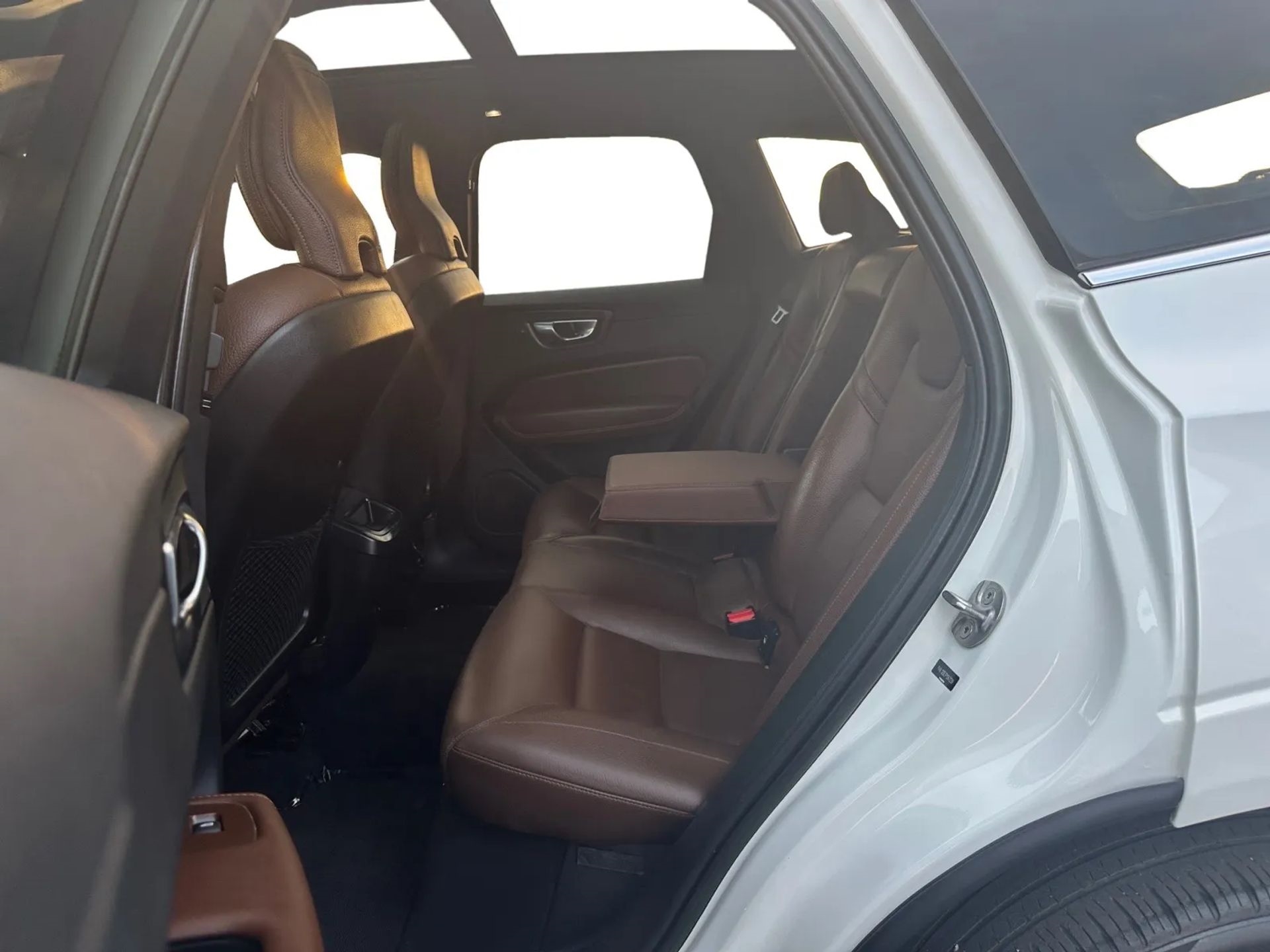 Volvo XC60 B5 FWD Plus Bright Theme 2023