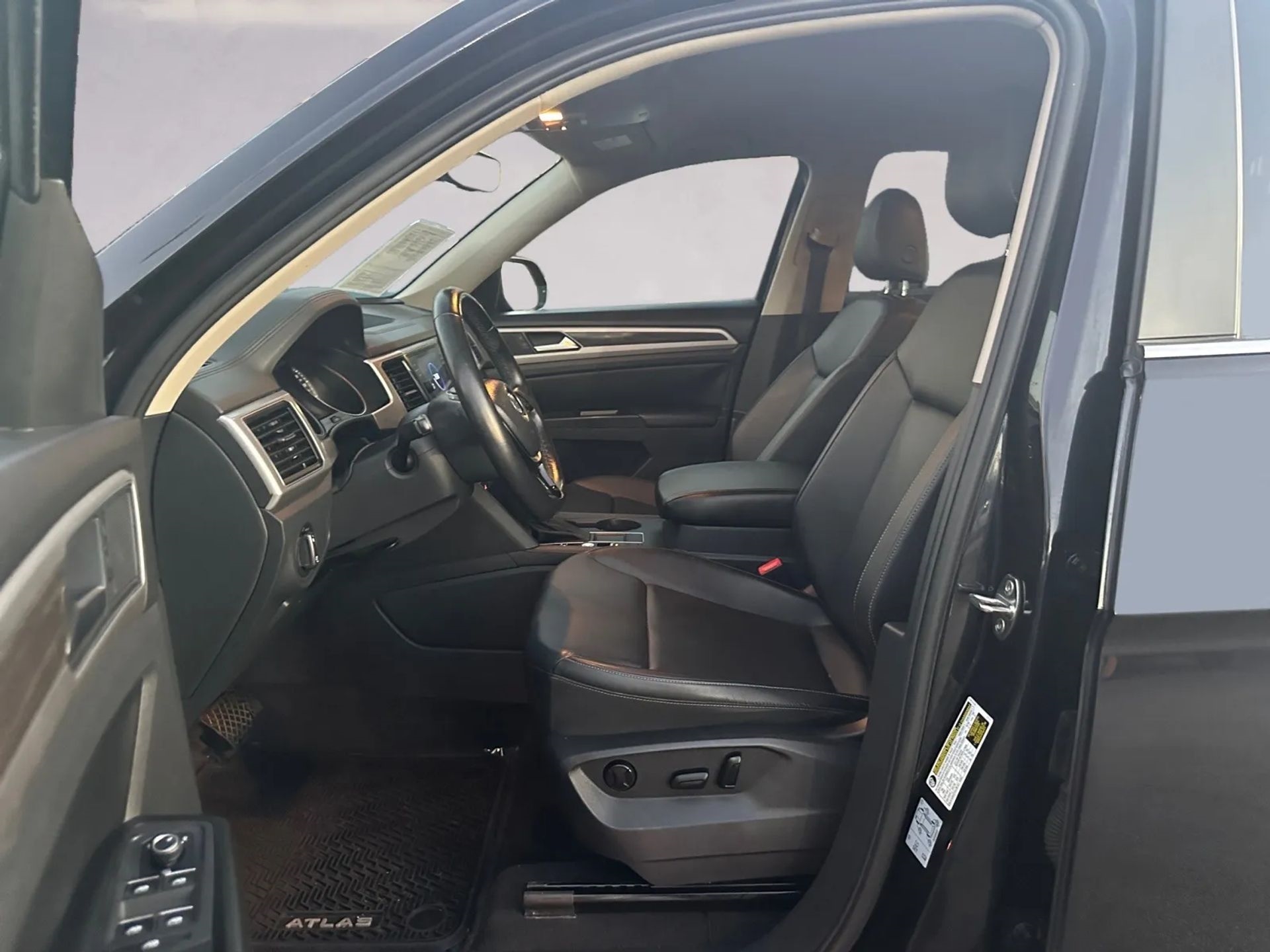 Volkswagen Atlas 2.0T SE FWD 2018