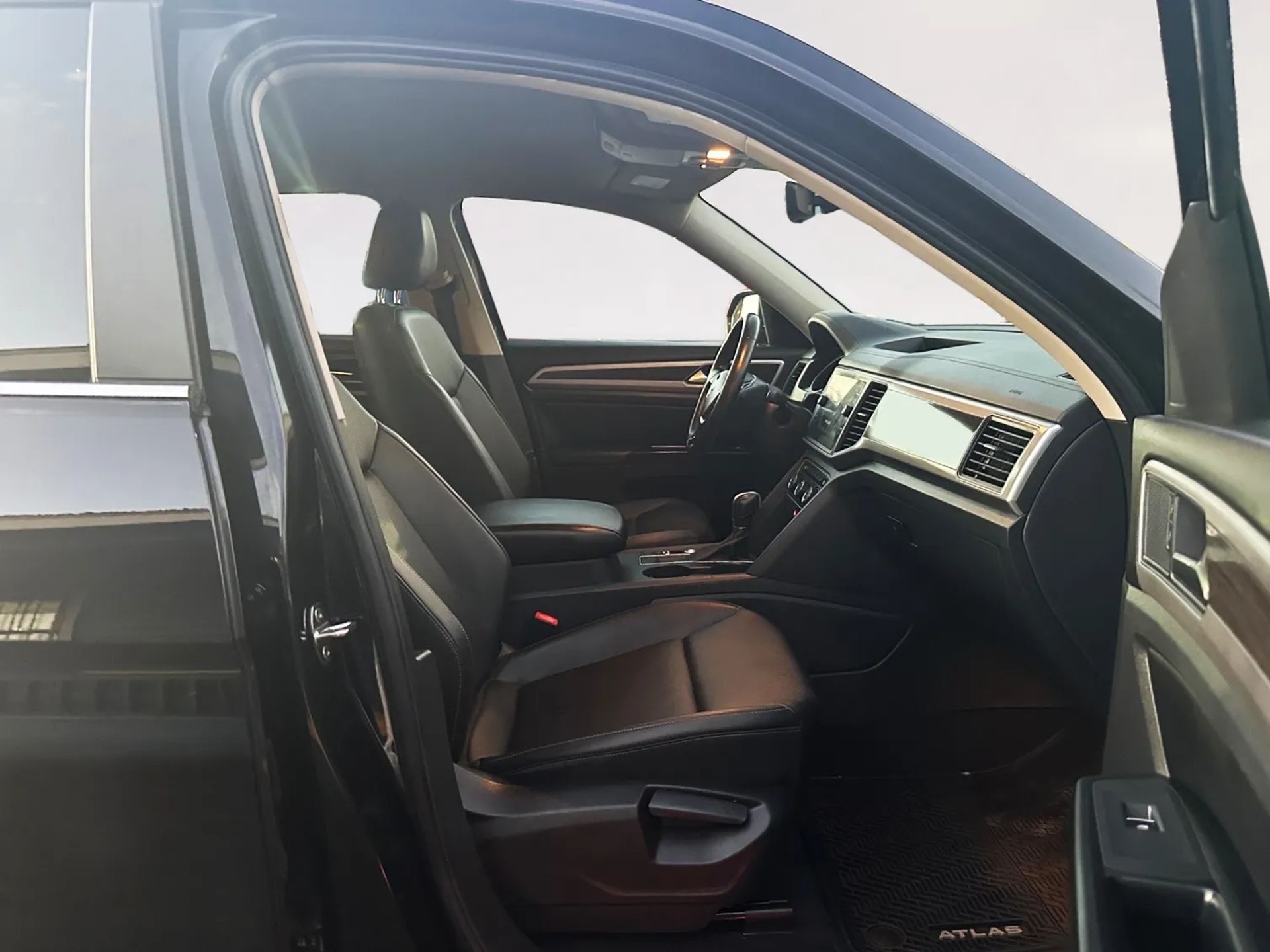 Volkswagen Atlas 2.0T SE FWD 2018