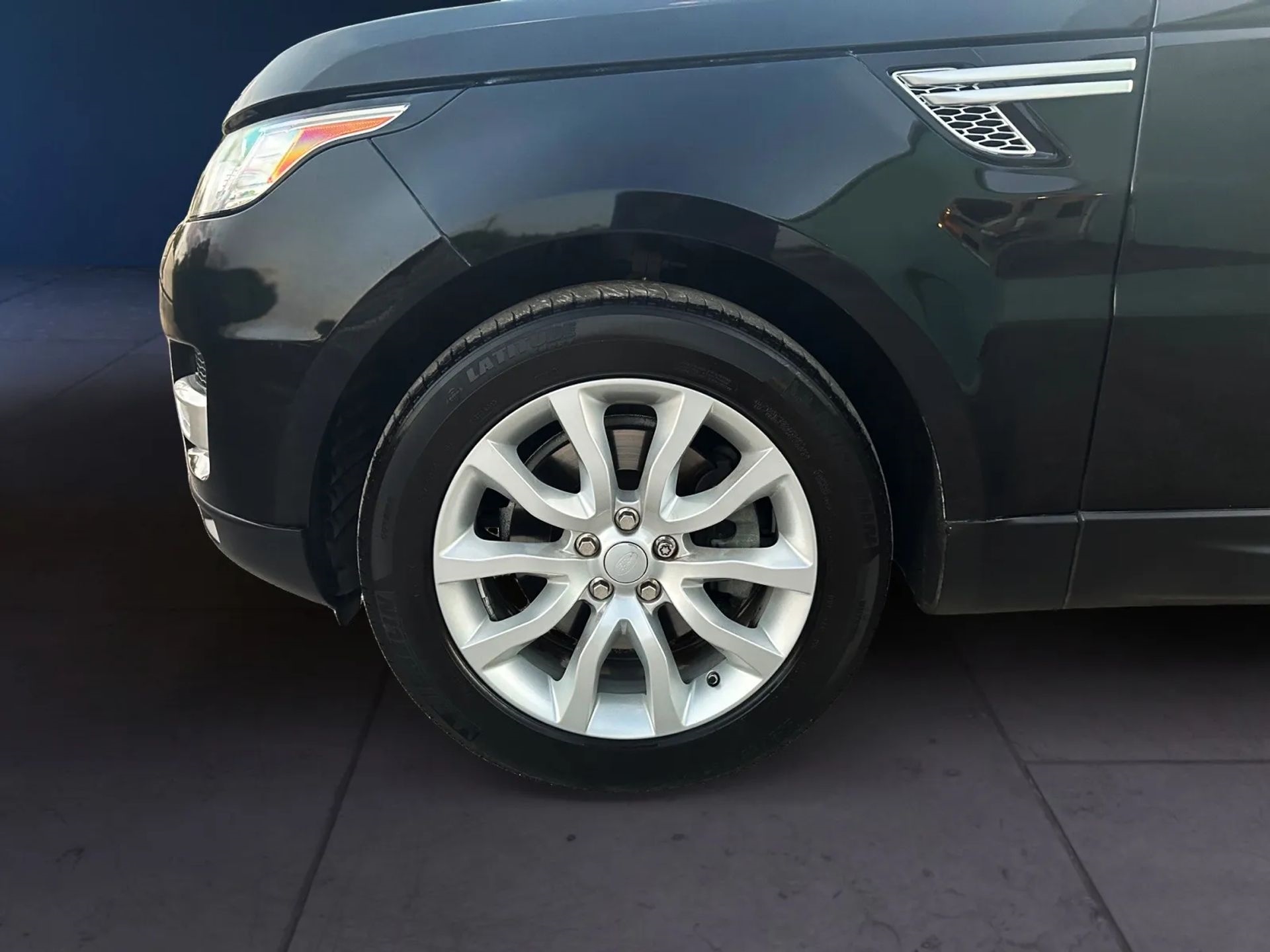 Land Rover Range Rover Sport V6 Supercharged HSE 2017