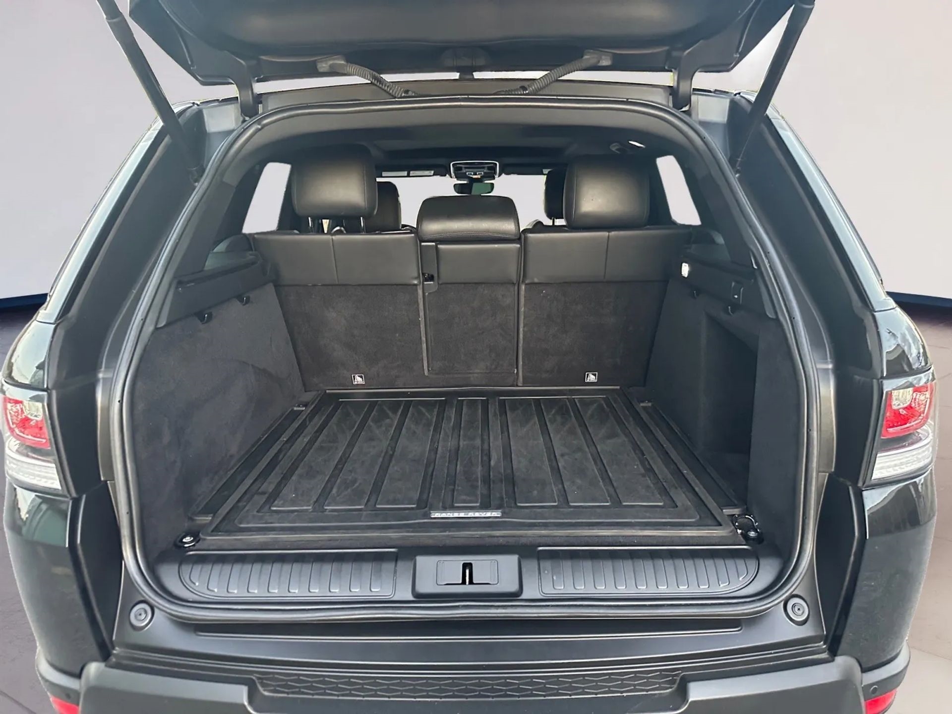 Land Rover Range Rover Sport V6 Supercharged HSE 2017