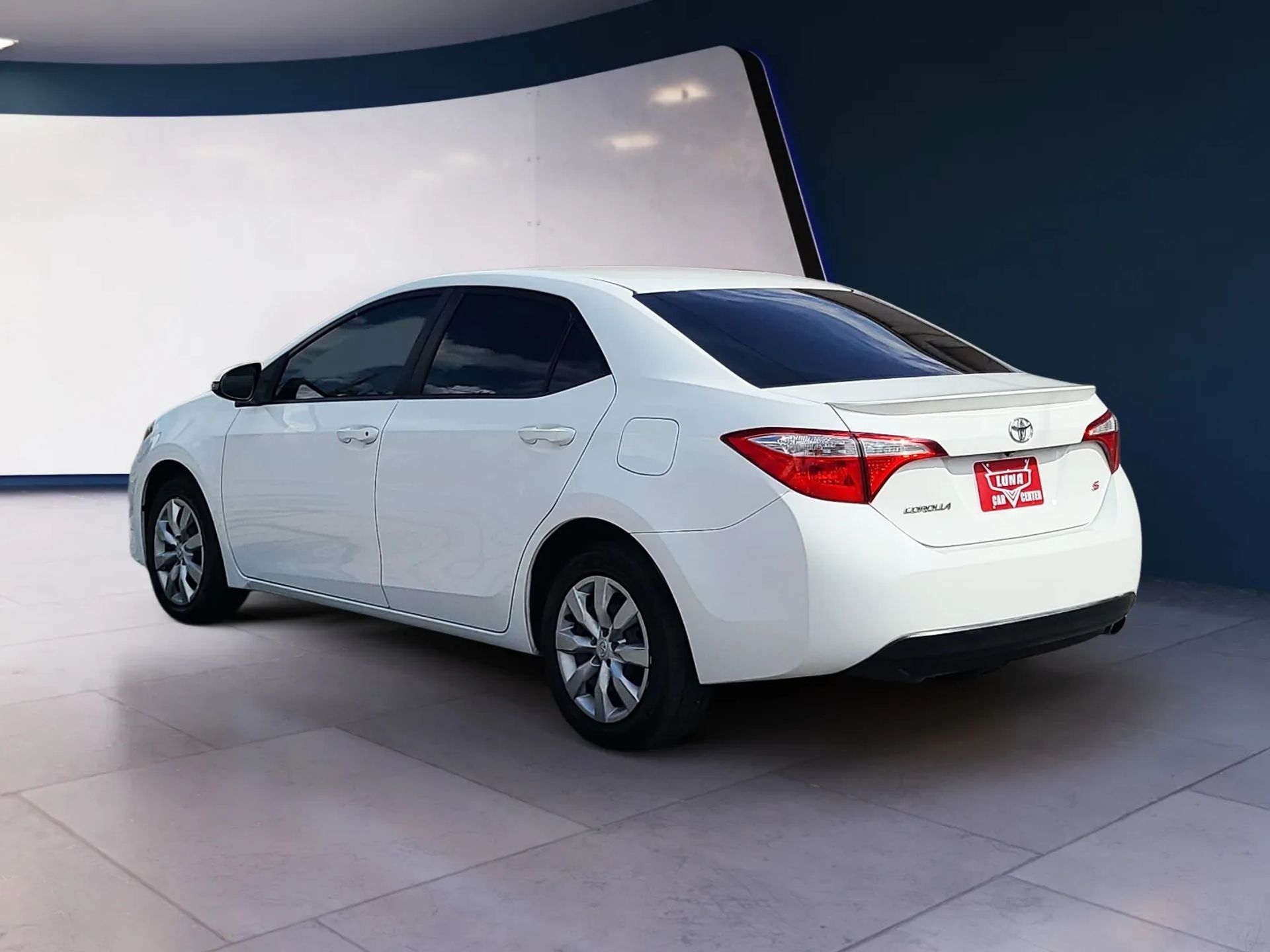 Toyota Corolla 4dr Sdn CVT LE Premium (Natl) 2015