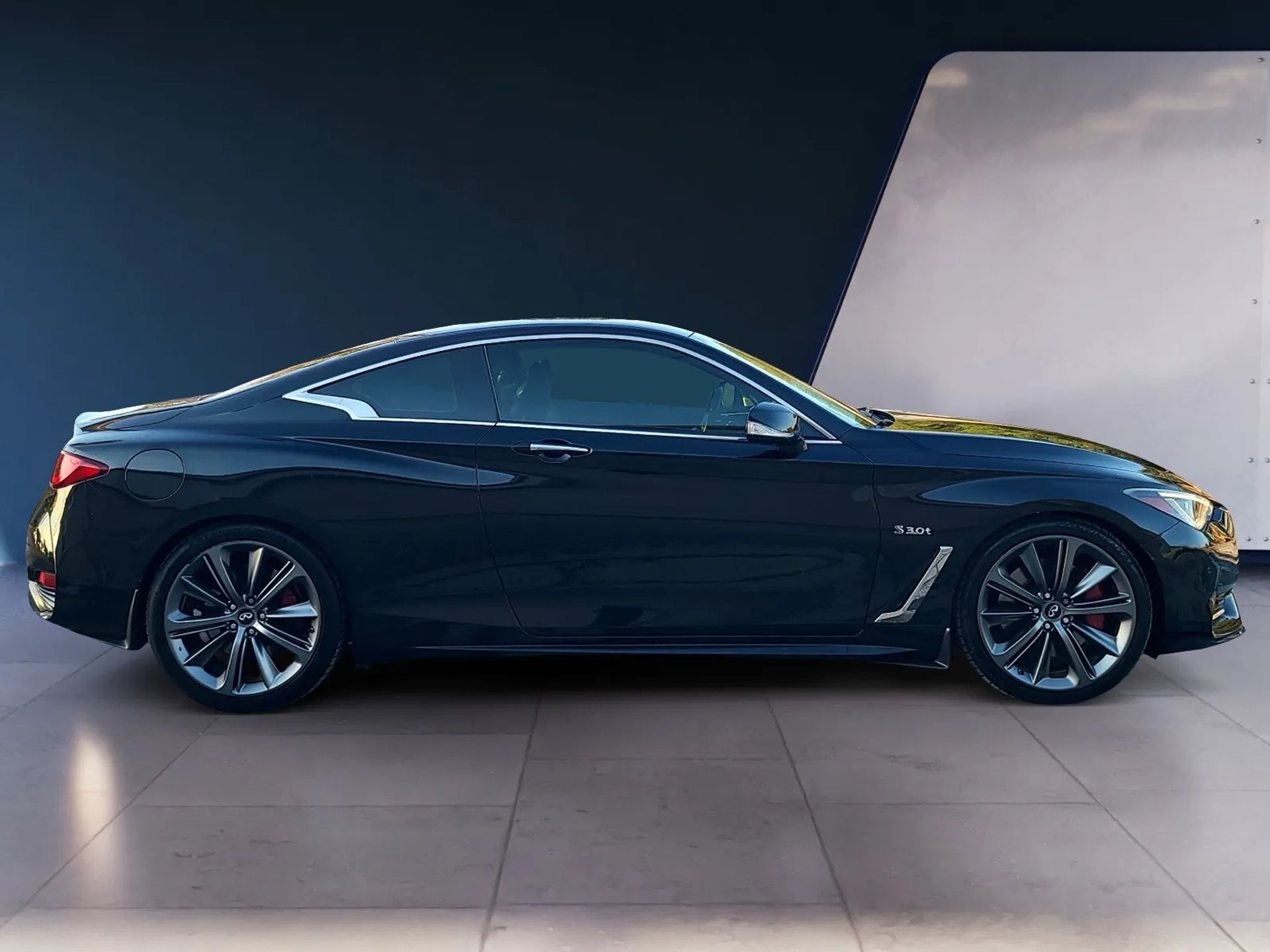 Infiniti Q60 Red Sport 400 RWD 2019